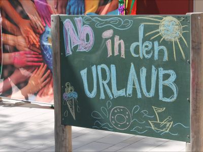 „Ab in den Urlaub“: Sommerfest im Kinderhaus Hand in Hand